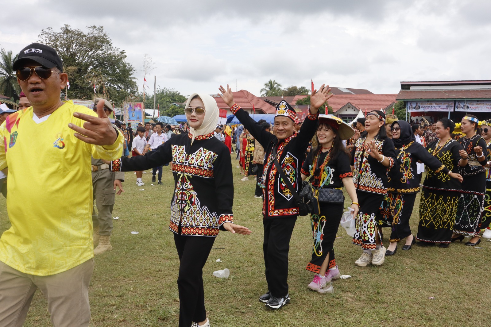 BERITA GAMBAR SIMPATIK